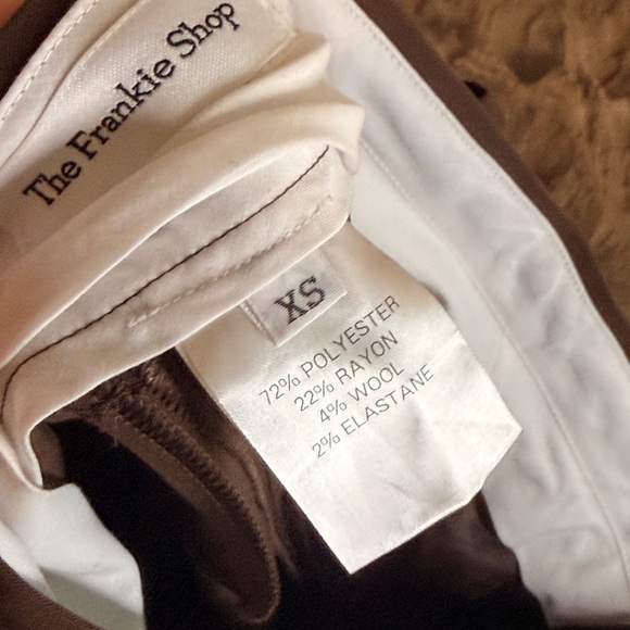 The Frankie Shop Tansy Pleated Trousers - Chocolate - Picture 6 of 7